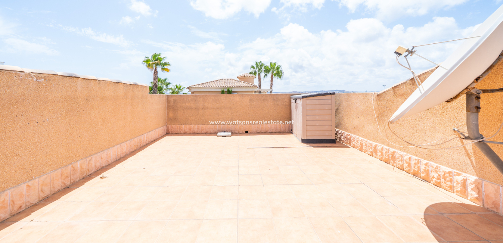 Venta - Chalet Independiente - Urb. La Marina