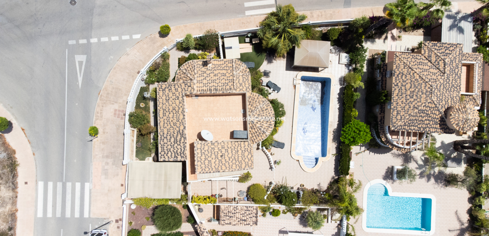 Venta - Chalet Independiente - Urb. La Marina