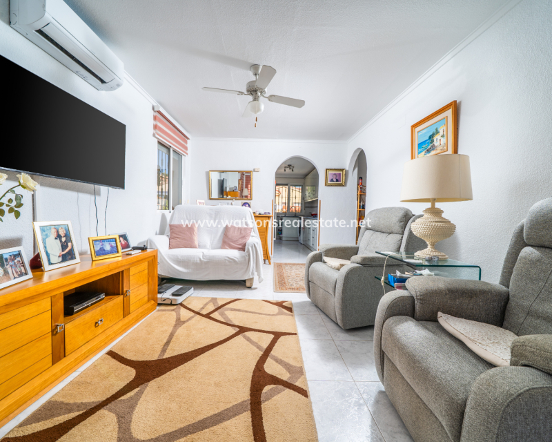 Venta - Chalet Independiente - Urb. La Marina