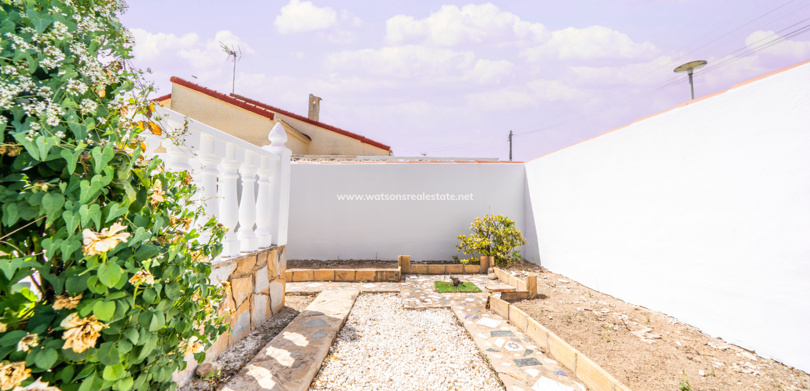 Venta - Chalet Independiente - Urb. La Marina