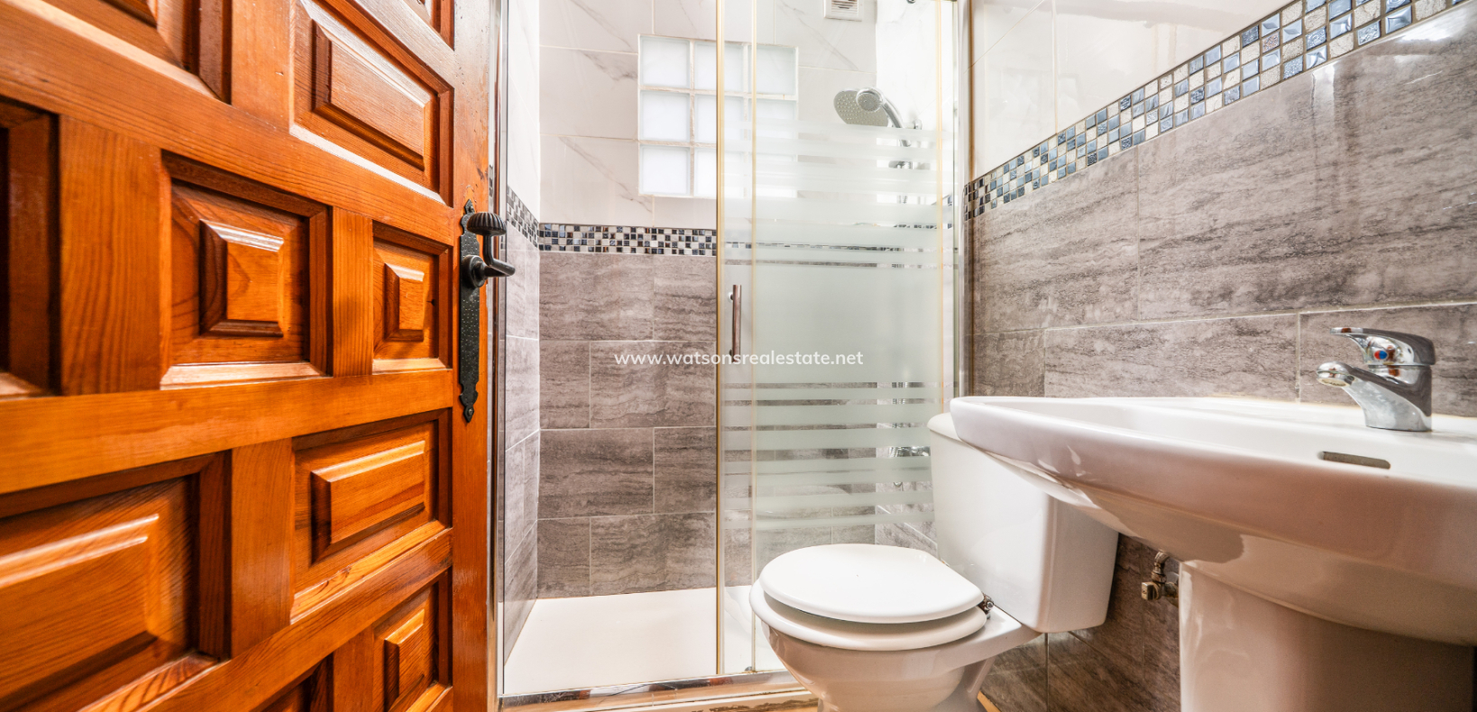 Venta - Chalet Independiente - Urb. La Marina