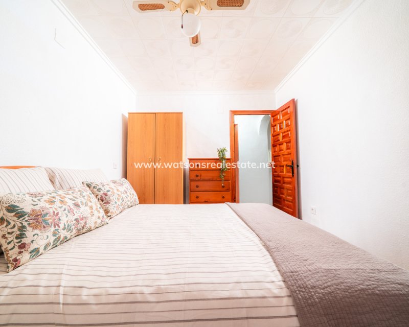 Venta - Chalet Independiente - Urb. La Marina