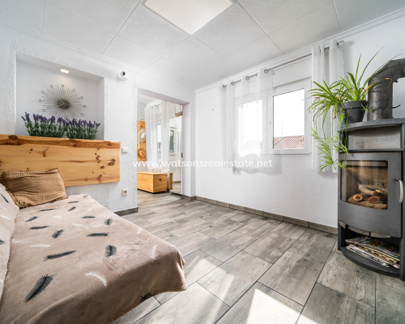 Venta - Chalet Independiente - Urb. La Marina