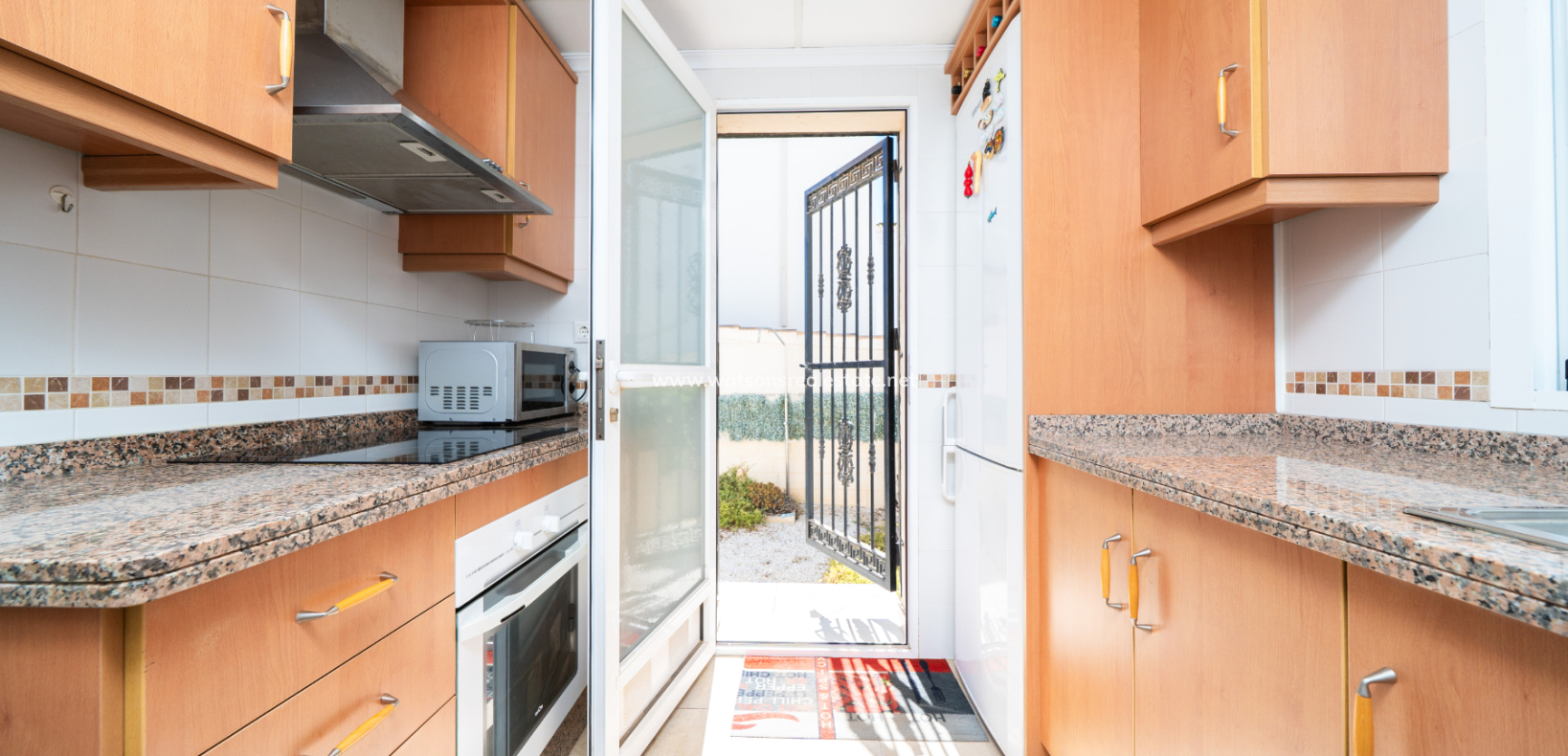 Venta - Chalet Independiente - Urb. La Marina