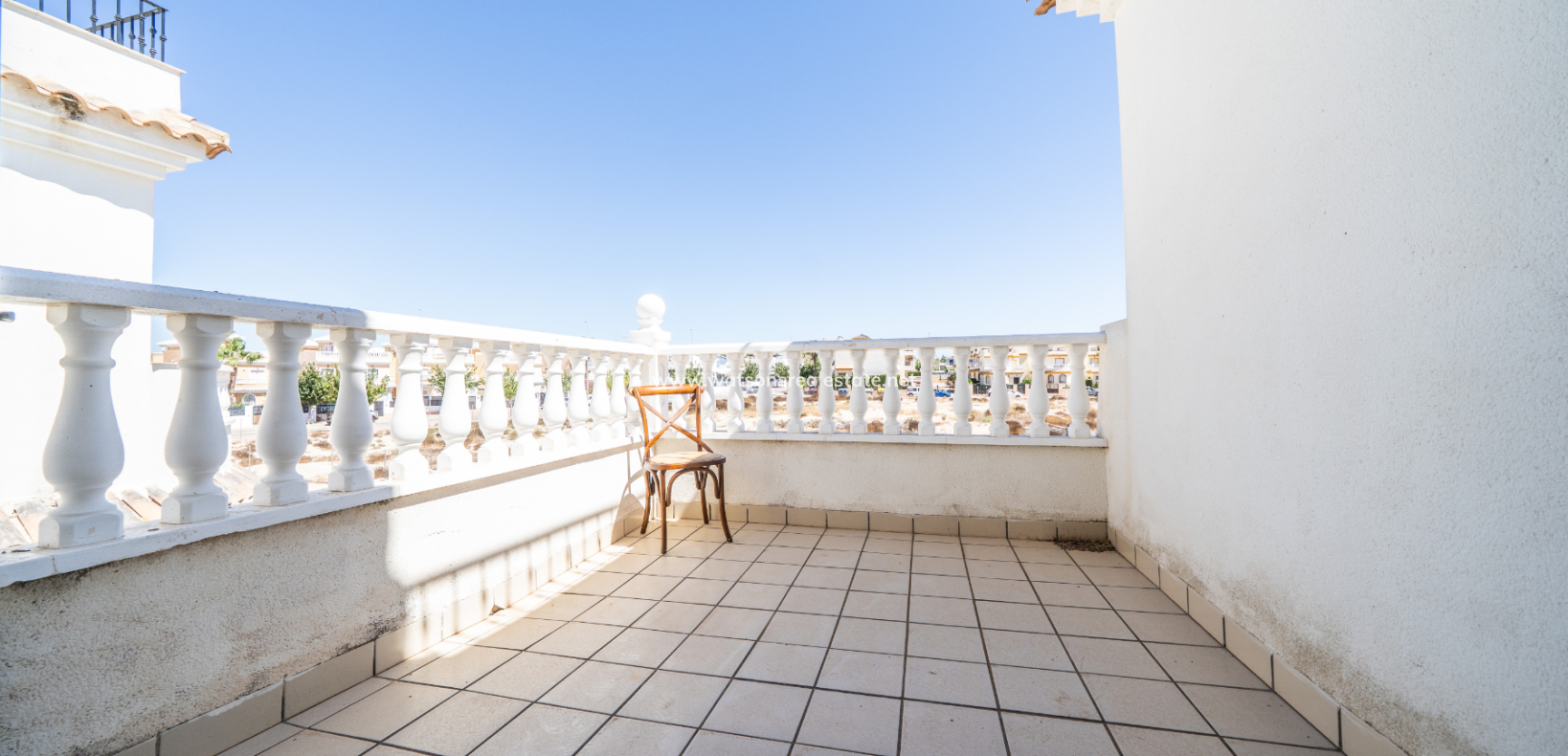 Venta - Chalet Independiente - Urb. La Marina