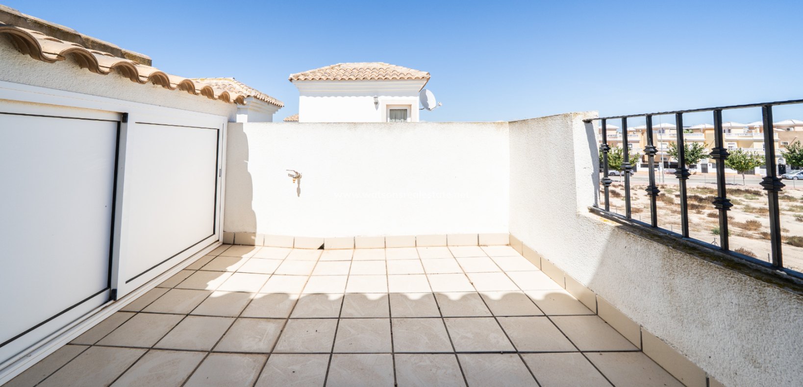 Venta - Chalet Independiente - Urb. La Marina