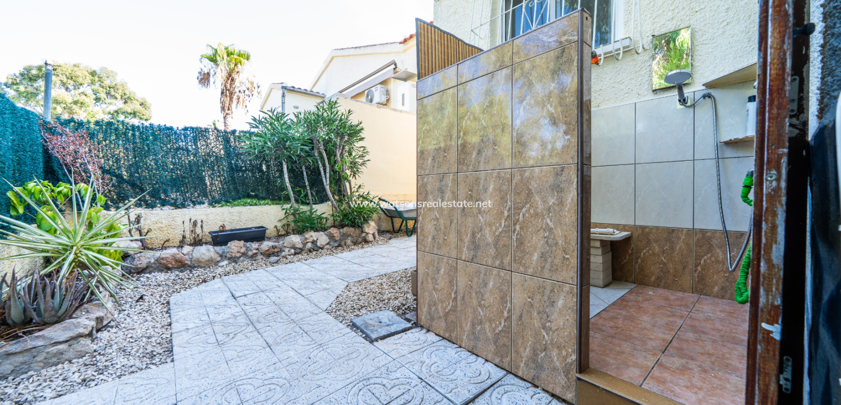 Venta - Chalet Independiente - Urb. La Marina