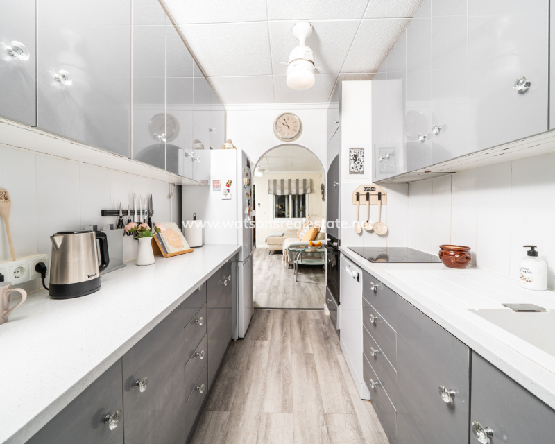 Venta - Chalet Independiente - Urb. La Marina