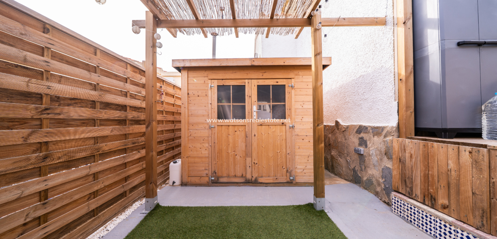 Venta - Chalet Independiente - Urb. La Marina