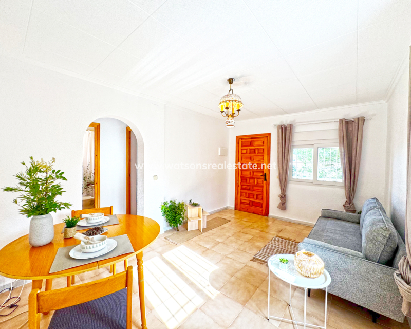 Venta - Chalet Independiente - Urb. La Marina