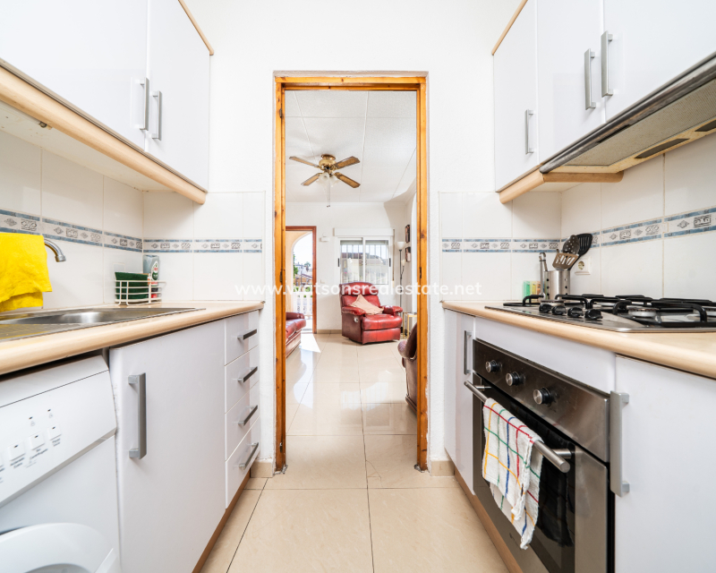 Venta - Chalet Independiente - Urb. La Marina