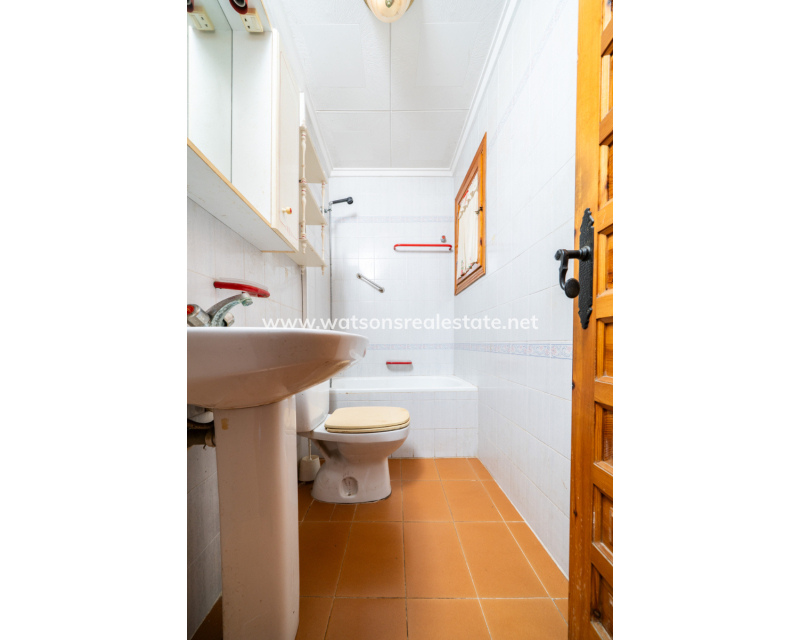 Venta - Chalet Independiente - Urb. La Marina