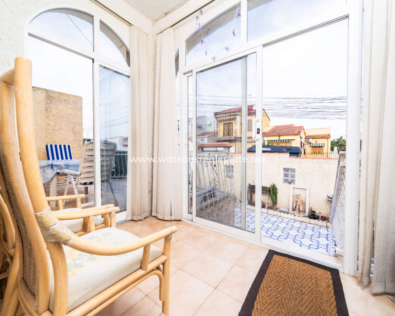 Venta - Chalet Independiente - Urb. La Marina