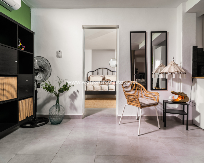 Venta - Chalet Independiente - Urb. La Marina