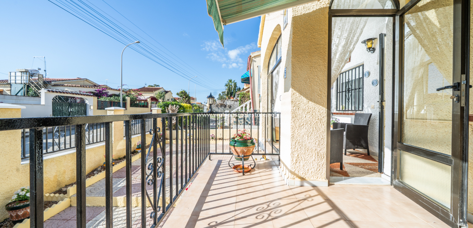 Venta - Chalet Independiente - Urb. La Marina