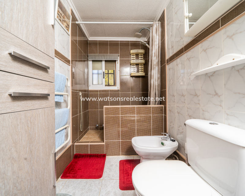 Venta - Chalet Independiente - Urb. La Marina