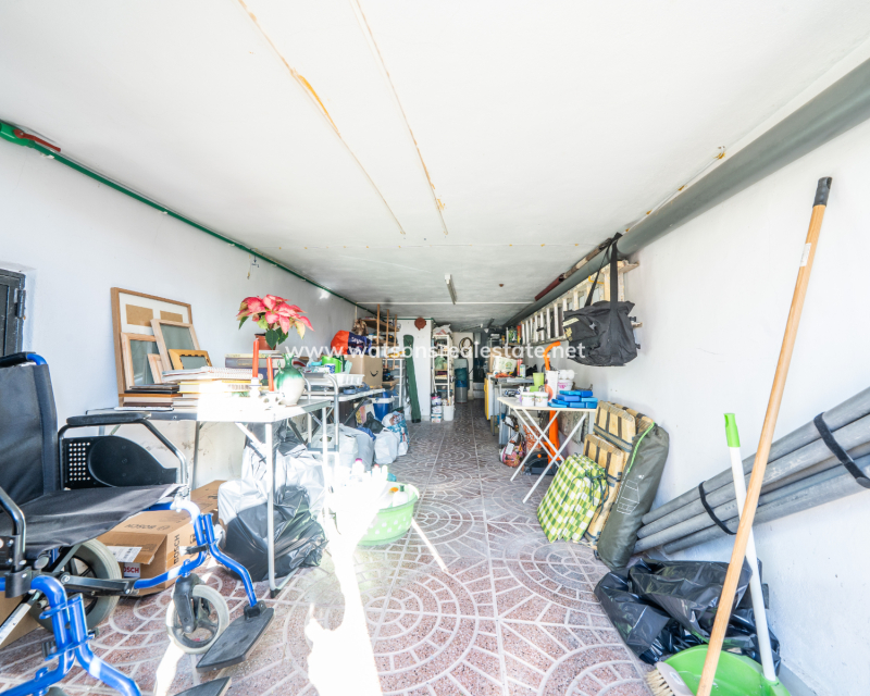 Venta - Chalet Independiente - Urb. La Marina