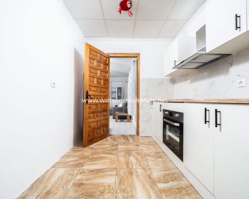 Venta - Chalet Independiente - Urb. La Marina