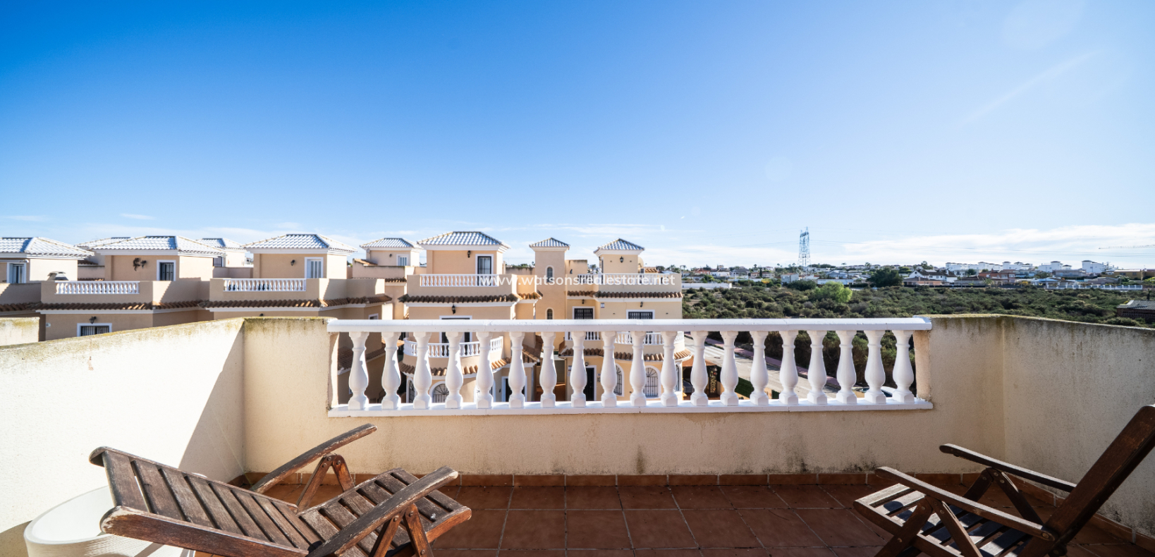 Venta - Chalet Independiente - Urb. La Marina