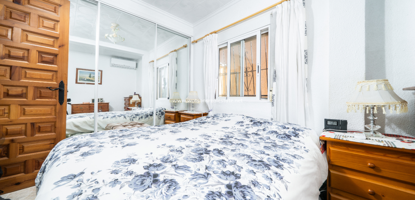 Venta - Chalet Independiente - Urb. La Marina