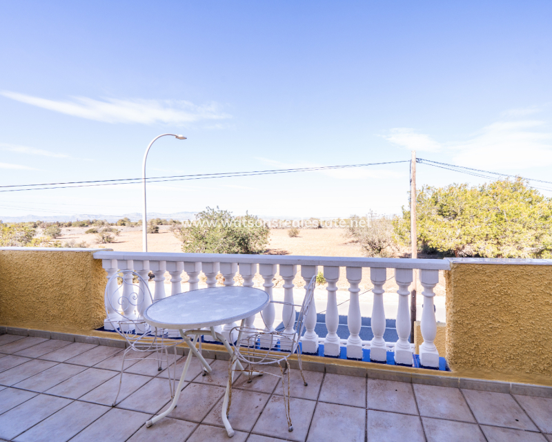 Venta - Chalet Independiente - Urb. La Marina