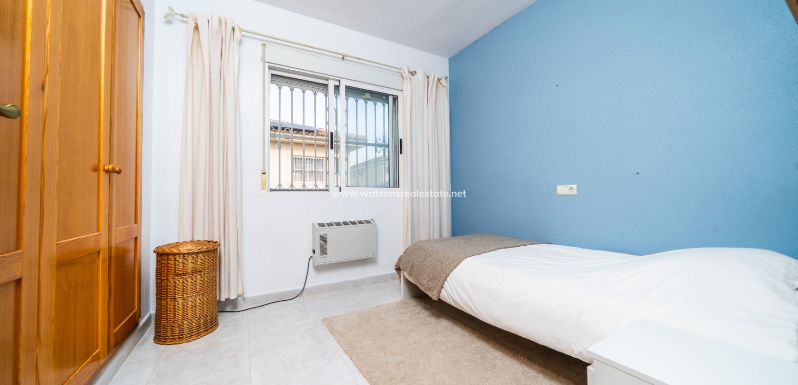 Venta - Chalet Independiente - Urb. La Marina