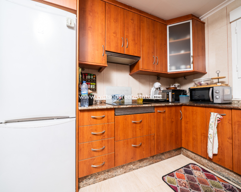 Venta - Chalet Independiente - Urb. La Marina