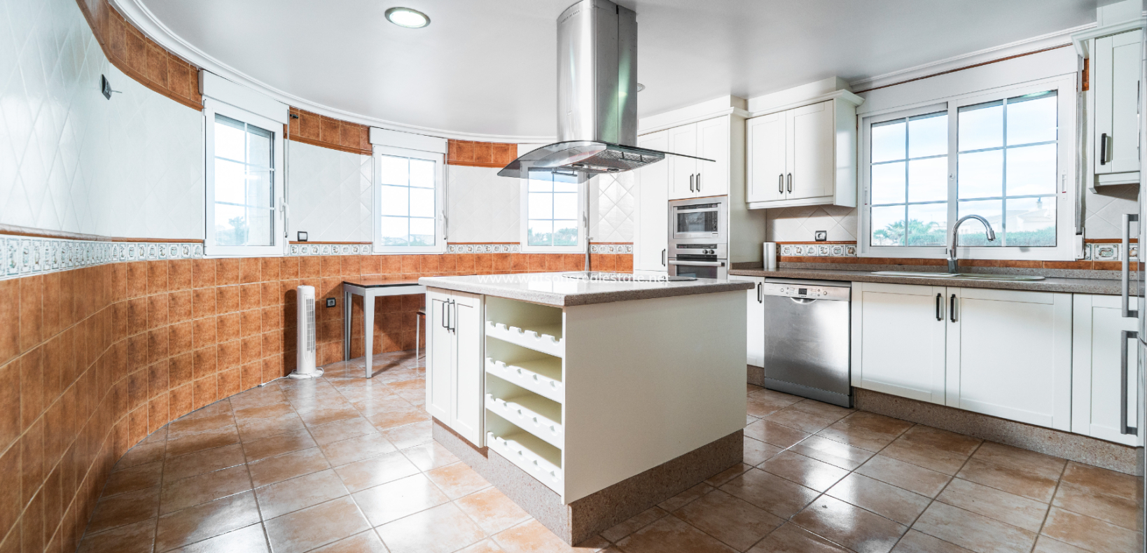 Venta - Chalet Independiente - Urb. La Marina