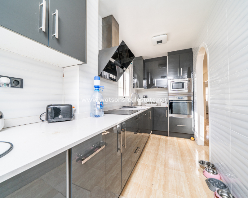 Venta - Chalet Independiente - Urb. La Marina