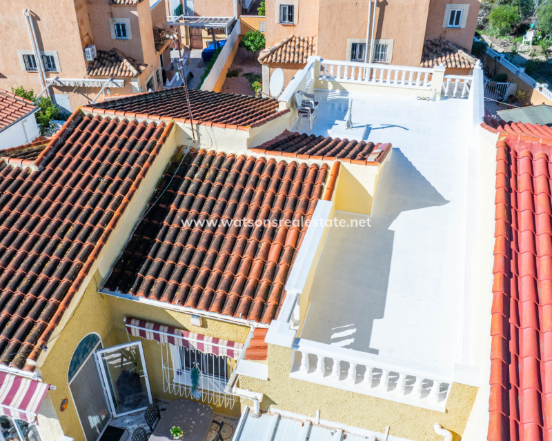 Venta - Chalet Independiente - Urb. La Marina