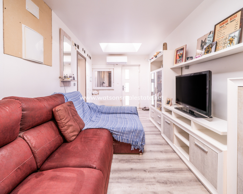 Venta - Chalet Independiente - Urb. La Marina