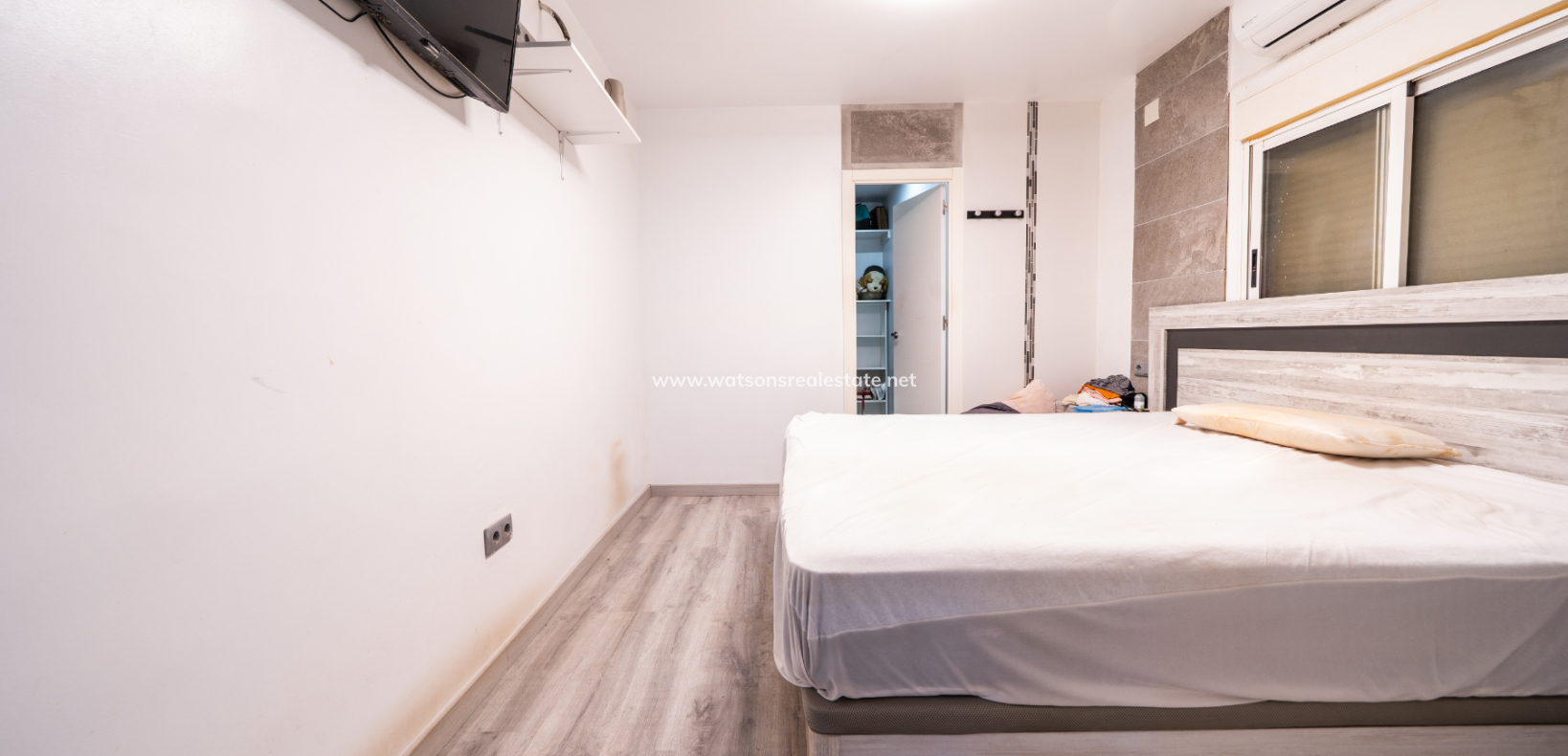 Venta - Chalet Independiente - Urb. La Marina