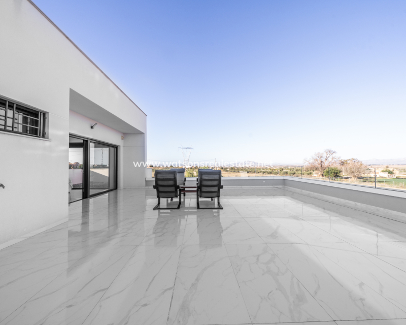 Venta - Chalet Independiente - Urb. La Marina