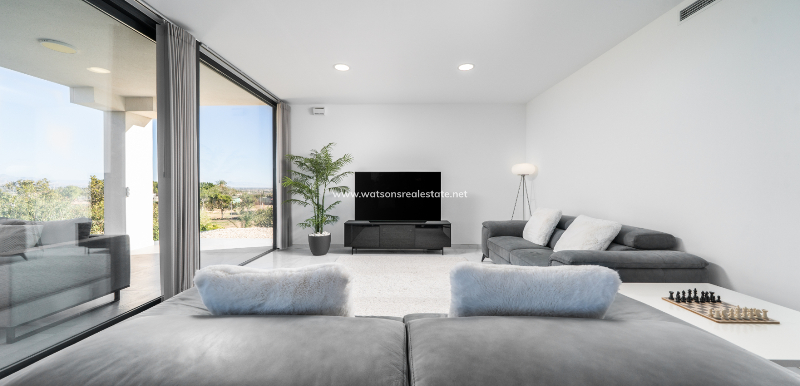 Venta - Chalet Independiente - Urb. La Marina