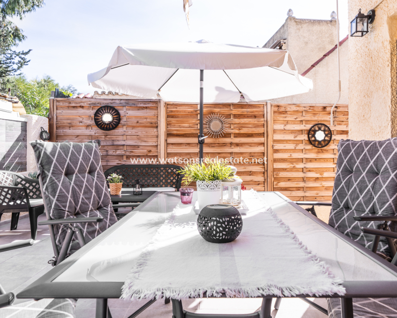 Venta - Chalet Independiente - Urb. La Marina