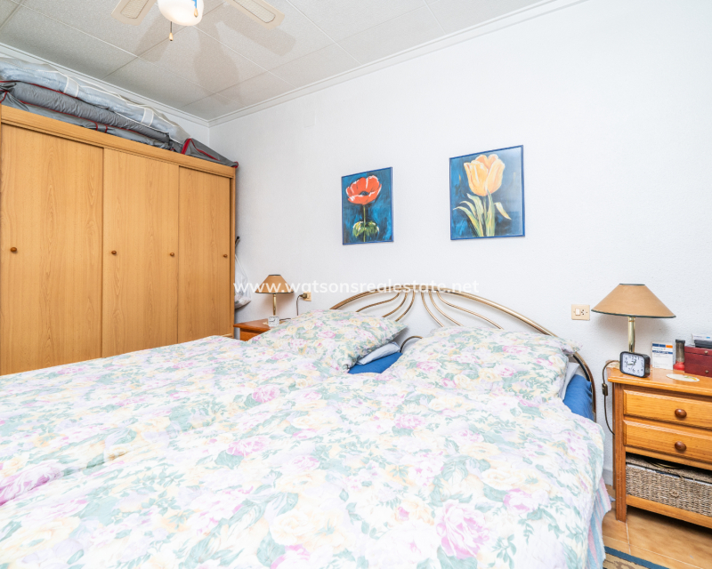 Venta - Chalet Independiente - Urb. La Marina