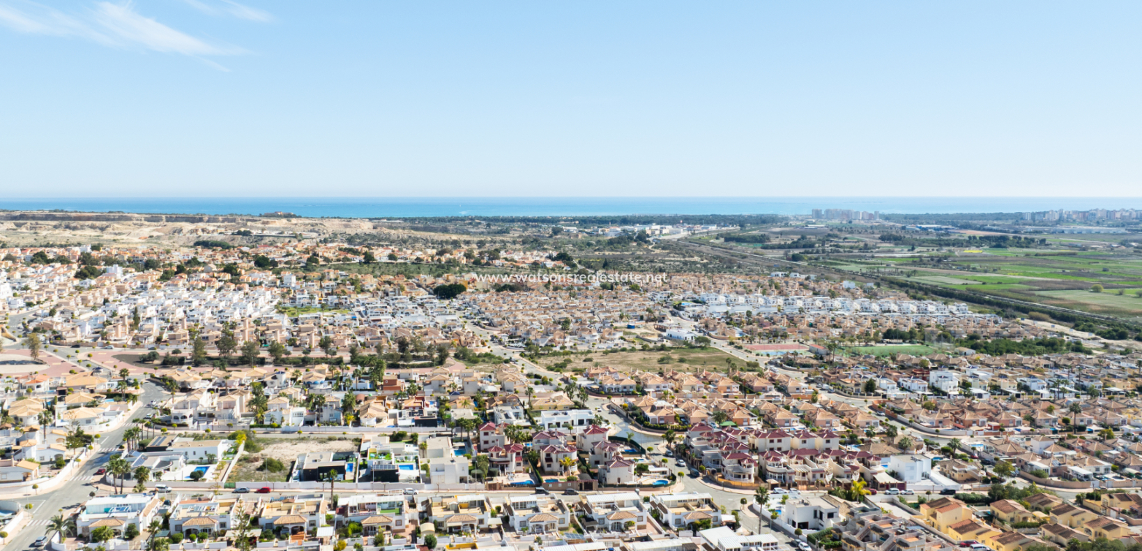 Venta - Chalet Independiente - Urb. La Marina