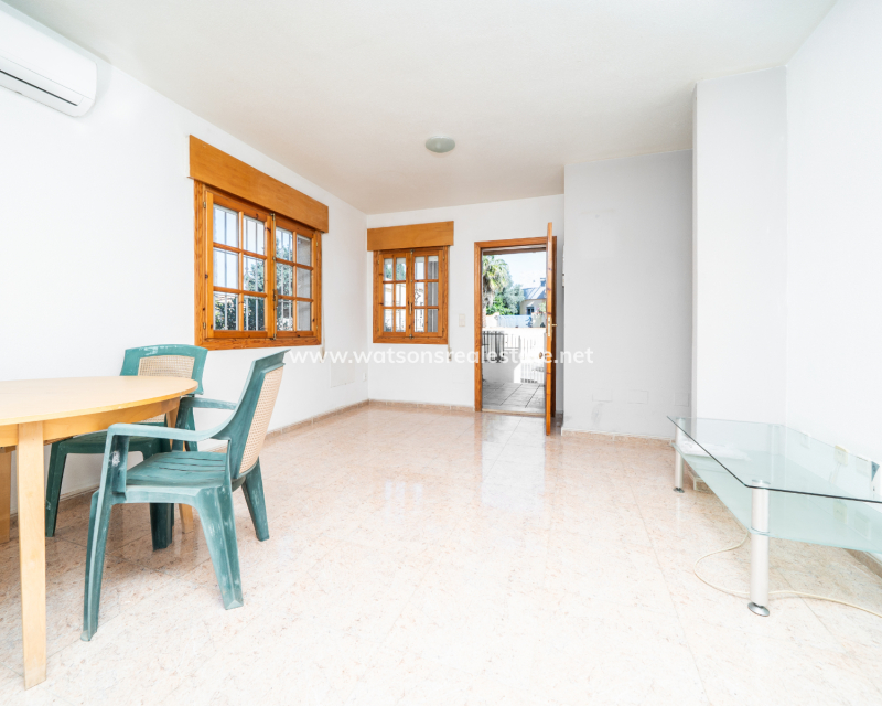 Venta - Chalet Independiente - Urb. La Marina