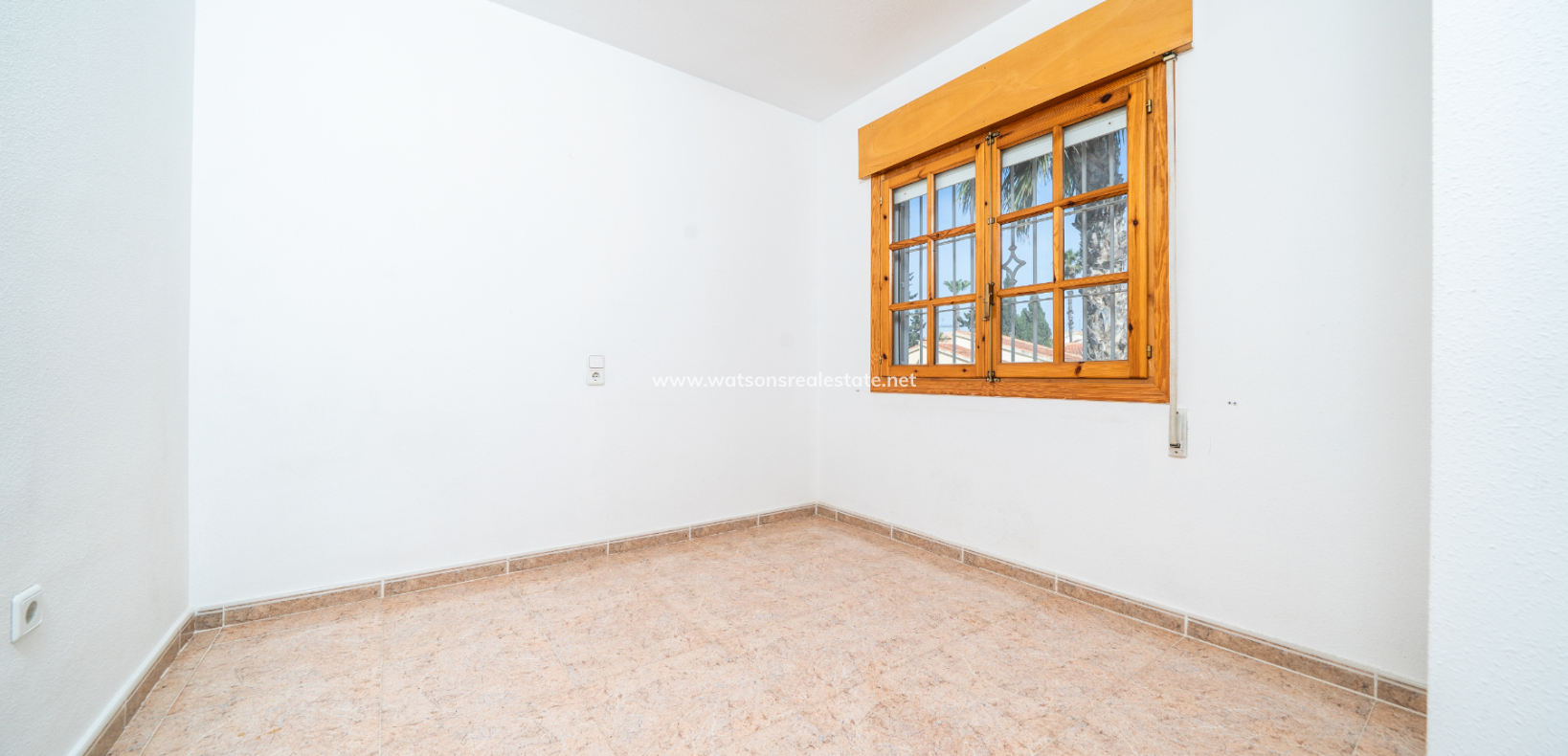 Venta - Chalet Independiente - Urb. La Marina