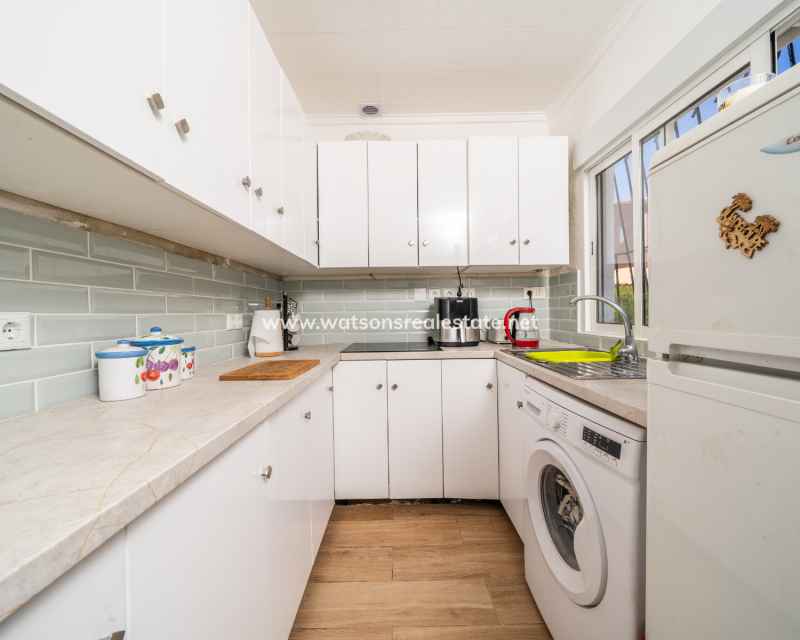 Venta - Chalet Independiente - Urb. La Marina