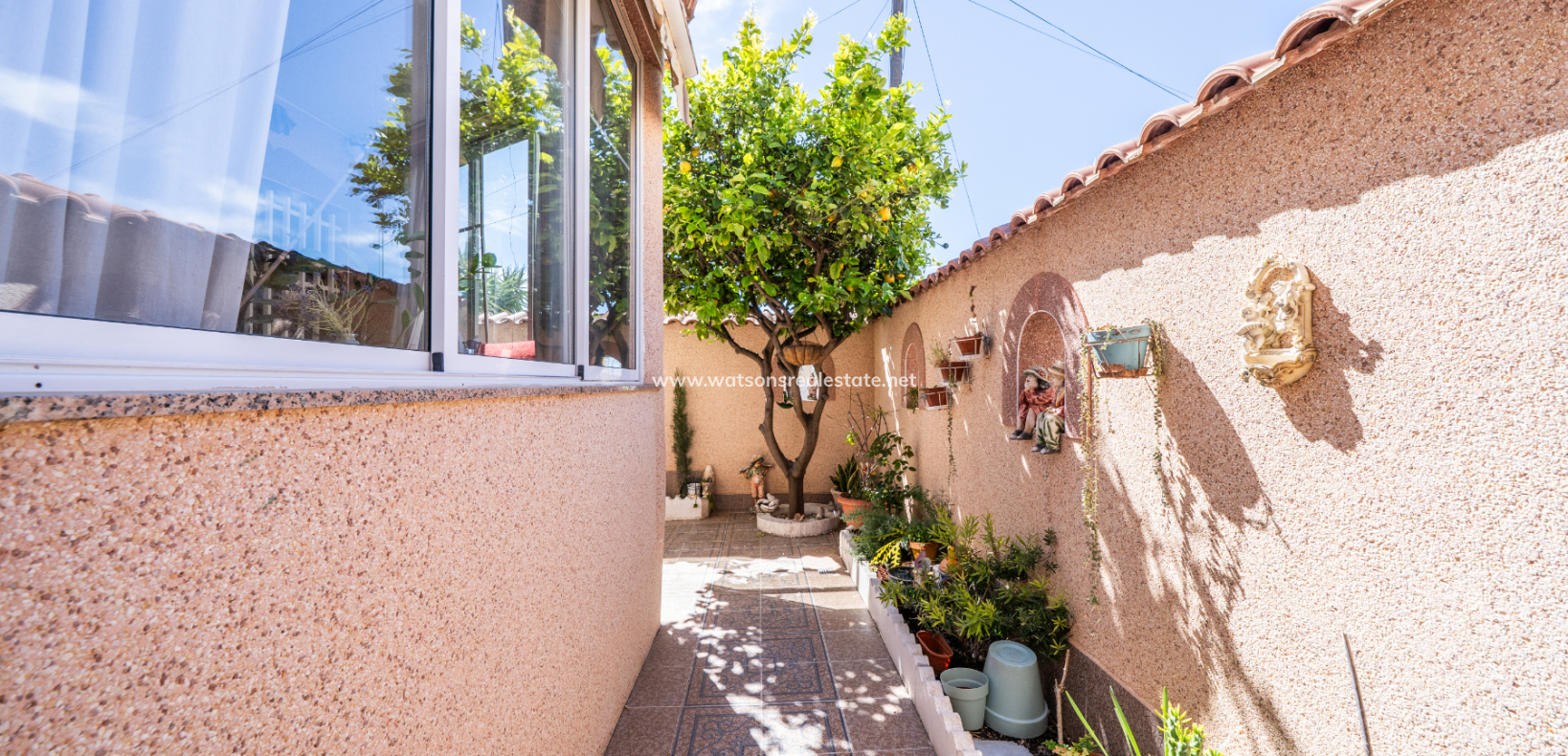 Venta - Chalet Independiente - Urb. La Marina