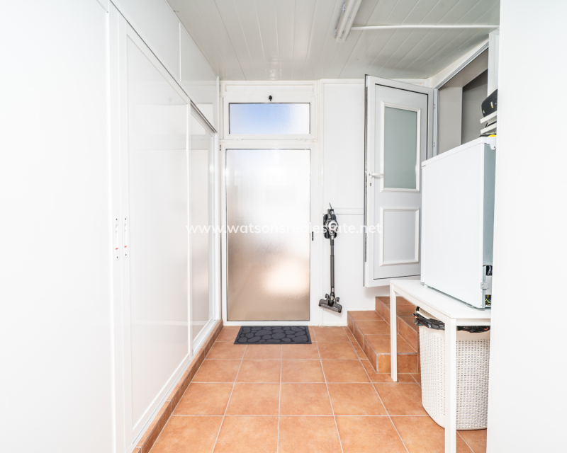 Venta - Chalet Independiente - Urb. La Marina