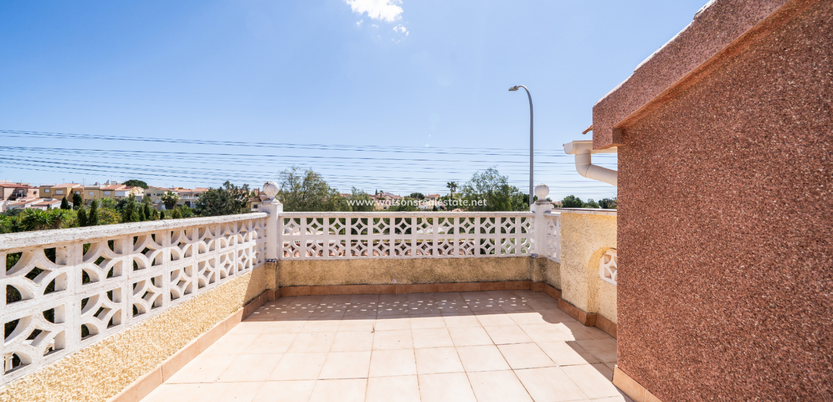 Venta - Chalet Independiente - Urb. La Marina