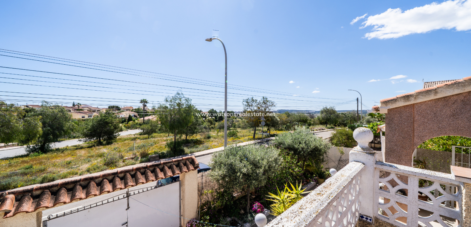 Venta - Chalet Independiente - Urb. La Marina