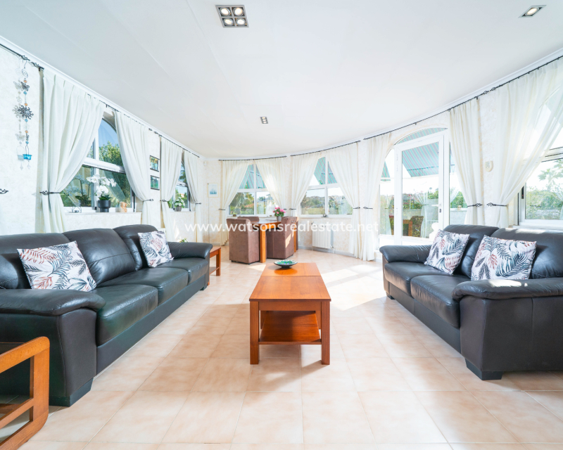 Venta - Chalet Independiente - Urb. La Marina