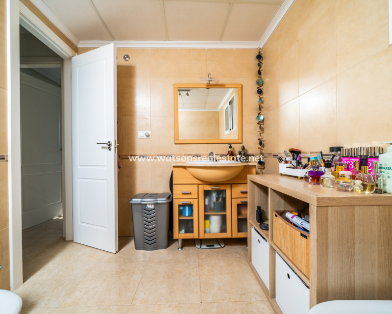 Venta - Chalet Independiente - Urb. La Marina