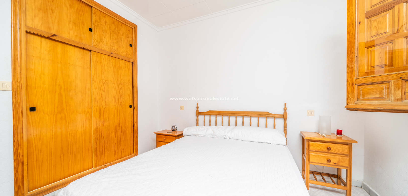 Venta - Chalet Independiente - Urb. La Marina