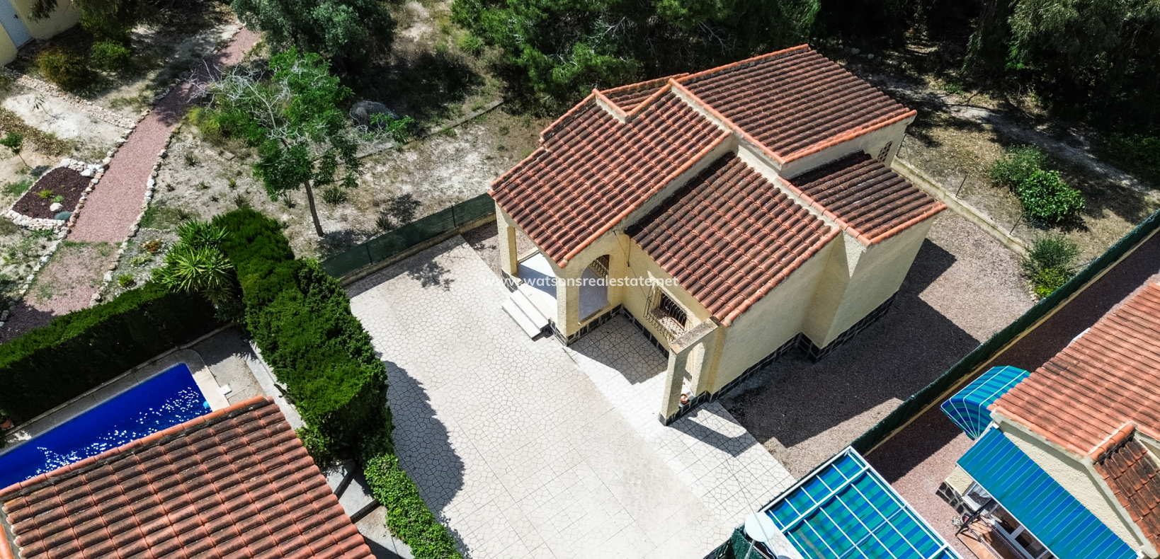 Venta - Chalet Independiente - Urb. La Marina