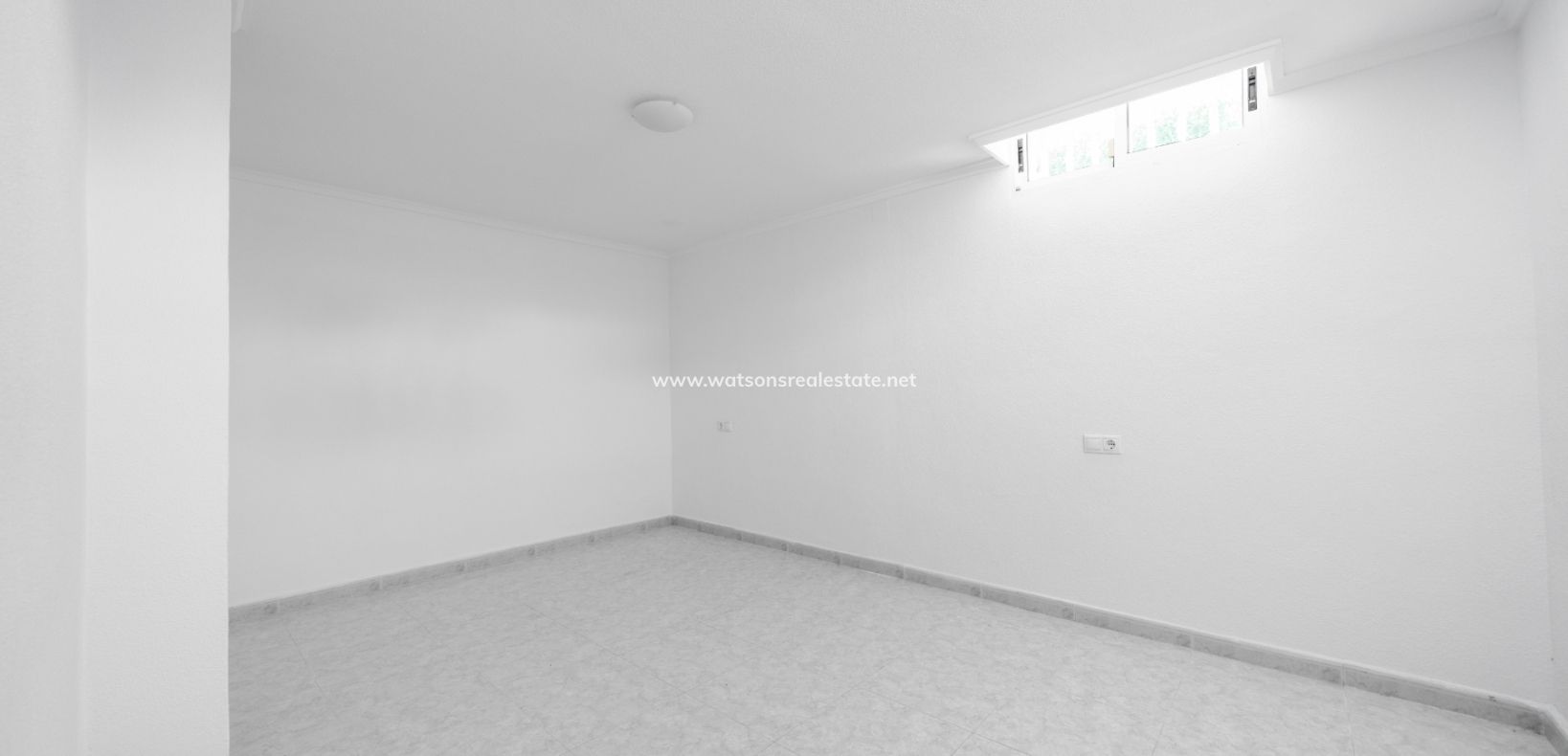 Venta - Chalet Independiente - Urb. La Marina