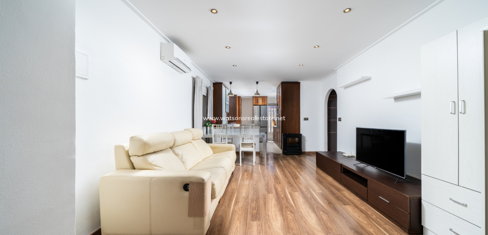 Venta - Chalet Independiente - Urb. La Marina